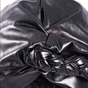 Meet your Posher, Tyra